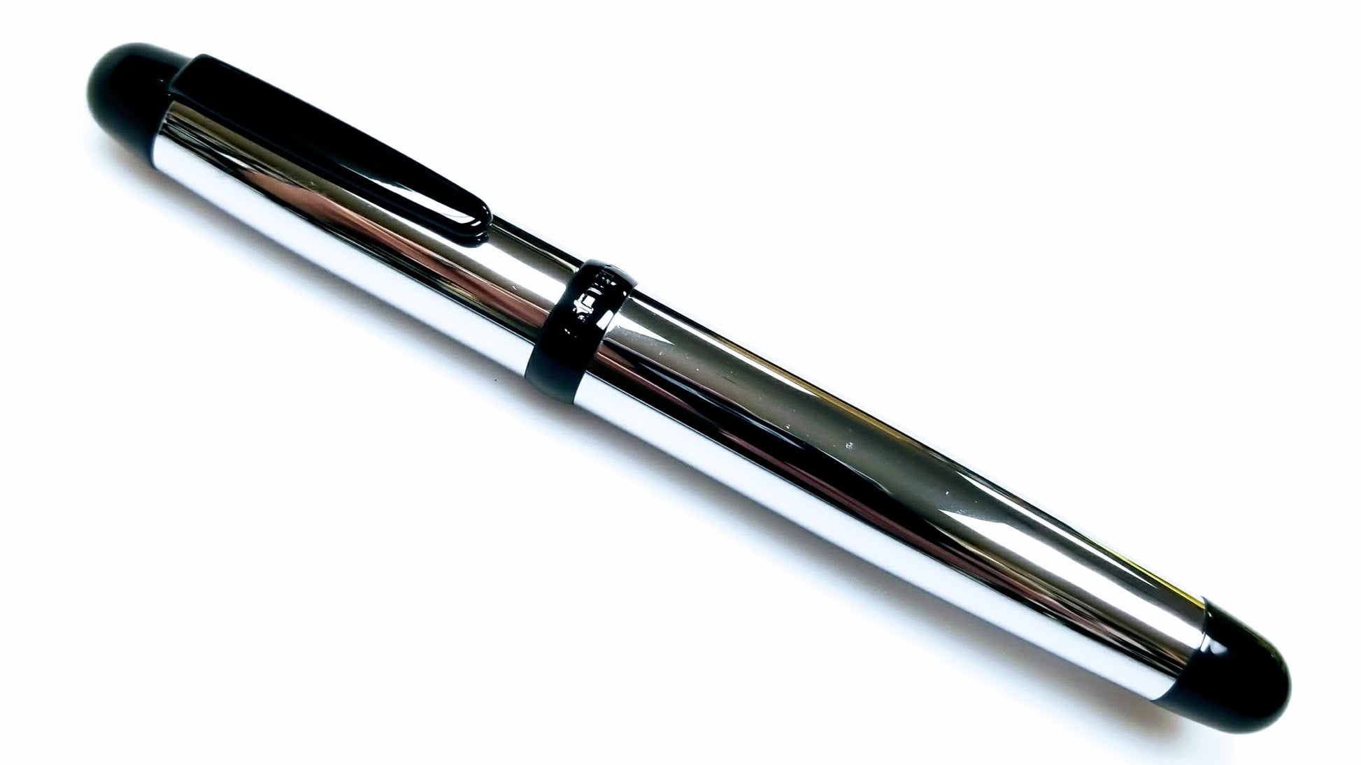 Sherpa Pen Classic Silver Bullet Chrome Pen/Sharpie Marker Cover